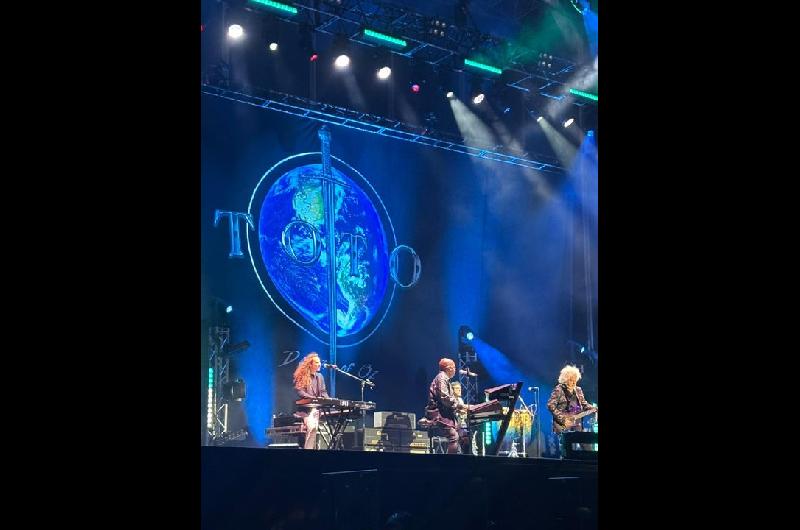 TOTO y Christopher Cross brillaron con un show cargado de claacutesicos