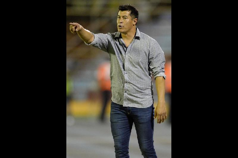 Jorge Almiroacuten es el nuevo entrenador de Rosario Central