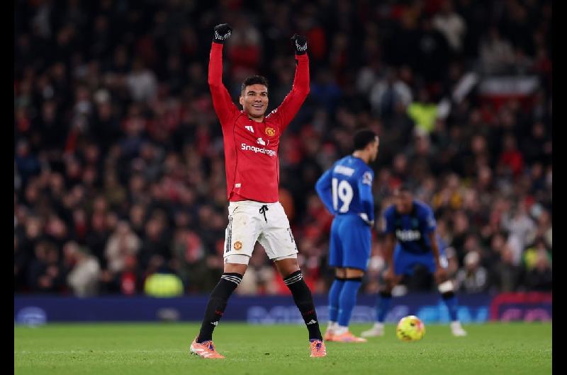 En un partido increiacuteble el Manchester United igualoacute por 4-4 con el Bournemouth