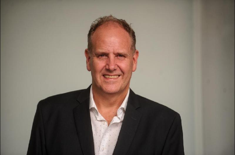 ACIERA reeligioacute al pastor Christian Hooft como presidente por un nuevo periacuteodo