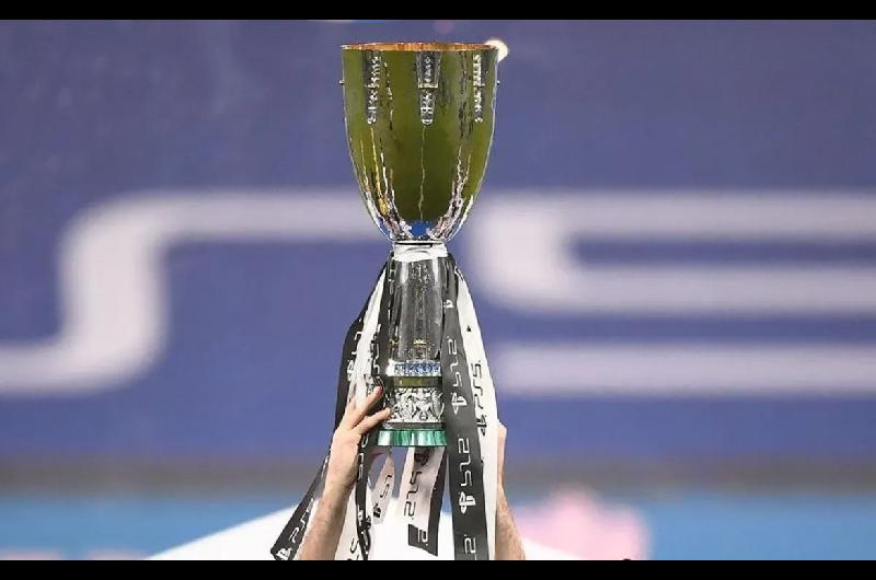 Napoli y Milan definen al primer finalista en la Supercopa de Italia