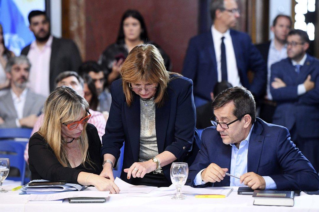 Avanza la reforma laboral en el Senado- Bullrich pisa el acelerador en busca del dictamen
