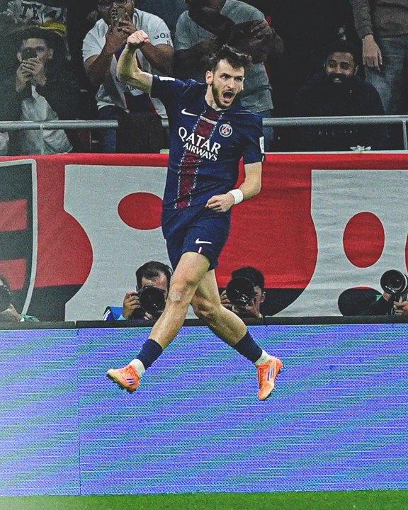 PSG el primer club franceacutes en ganar la Copa Intercontinental