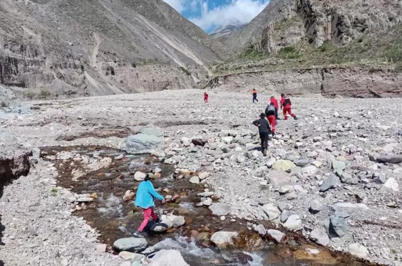 Intensa buacutesqueda de una mujer desaparecida hace ocho diacuteas en Baacutercena