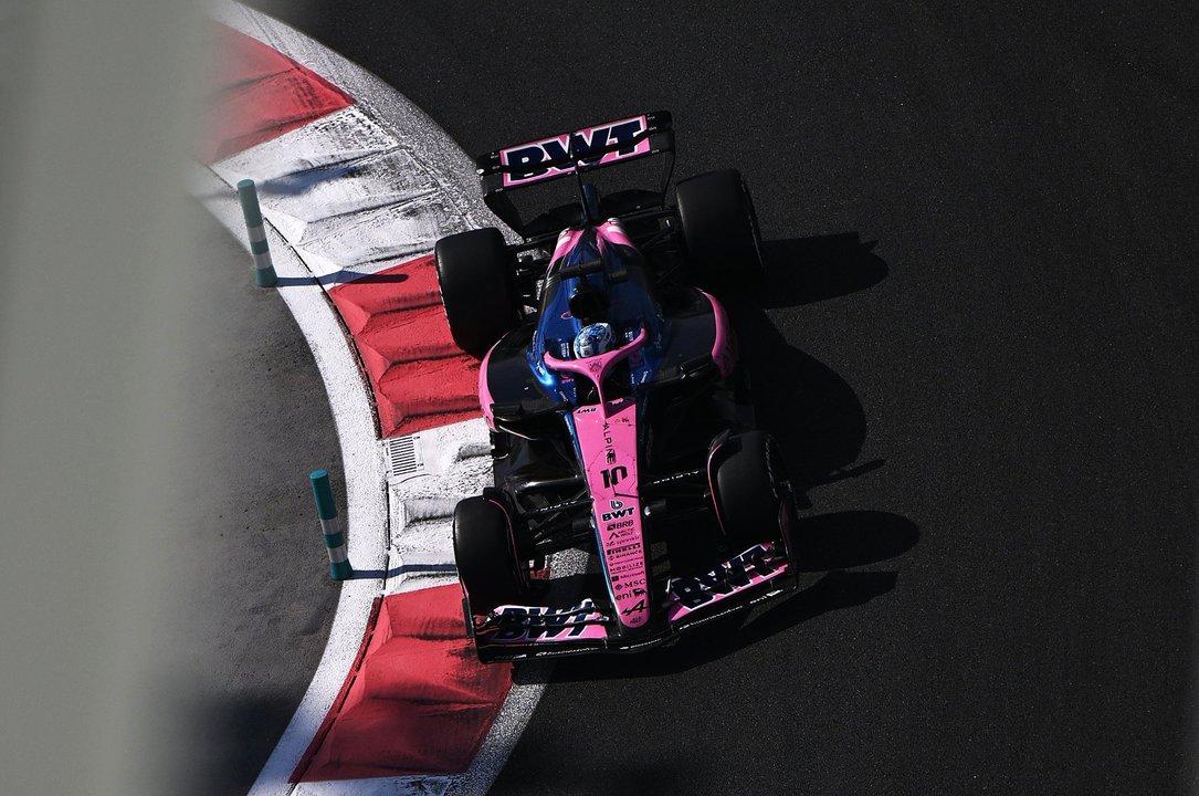 El jefe de Alpine criticoacute el monoplaza y respaldoacute a Colapinto