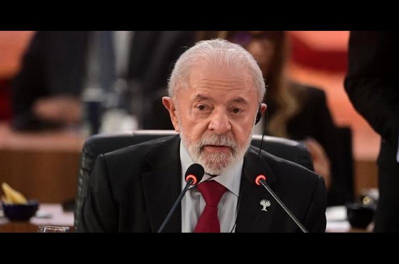 Lula confirmoacute que vetaraacute proyecto para rebajar la pena de Bolsonaro