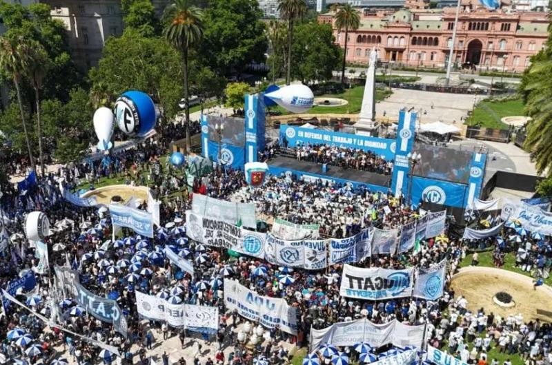 La CGT amenazoacute con un paro si avanza la reforma laboral 