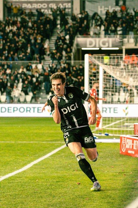 Javier Hernaacutendez- ldquoEl Burgos es uno de los maacutes serios candidatos al ascensordquo