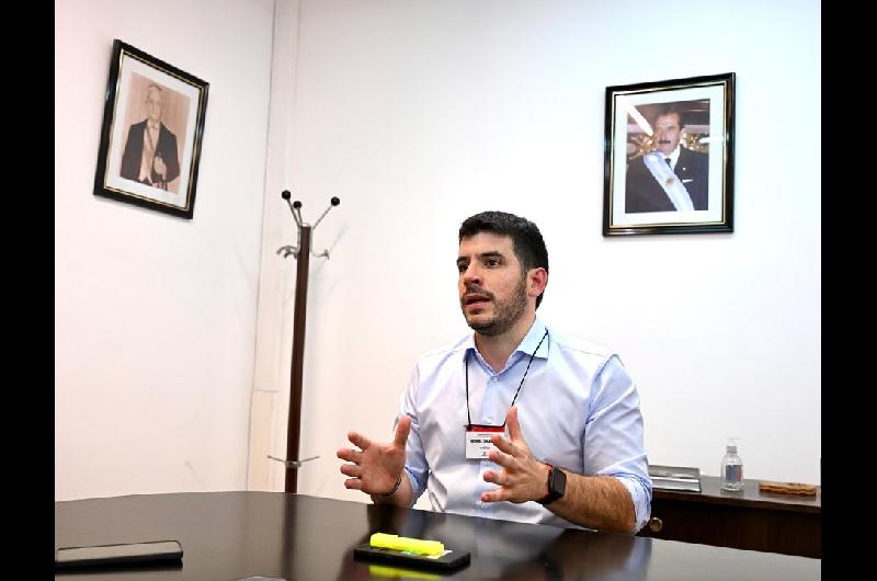 Leonel Chiarella- ldquoLa UCR debe hablar menos de rosca y maacutes de gestioacutenrdquo