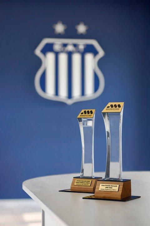 Talleres campeoacuten fuera de la cancha- ganoacute el Mercurio de Oro al mejor caso de marketing deportivo del paiacutes