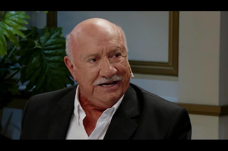 Romance confirmado- Osvaldo Santoro reveloacute su relacioacuten una actriz en la mesa de Mirtha Legrand