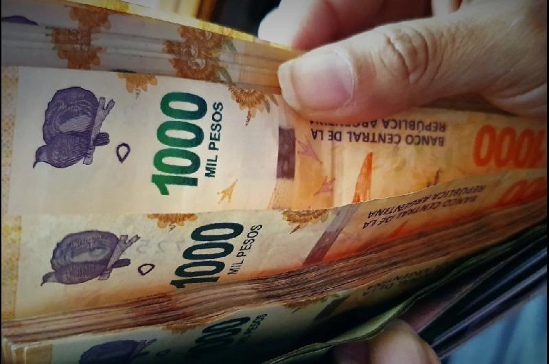 Crece la cantidad de argentinos que destinan el aguinaldo al pago de deudas