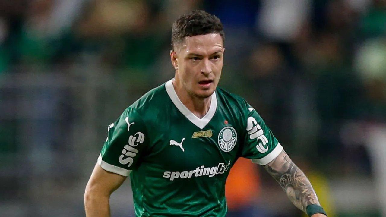 Aniacutebal Moreno sobre su futuro- ldquoSi se da volver a Argentina bienvenido seardquo