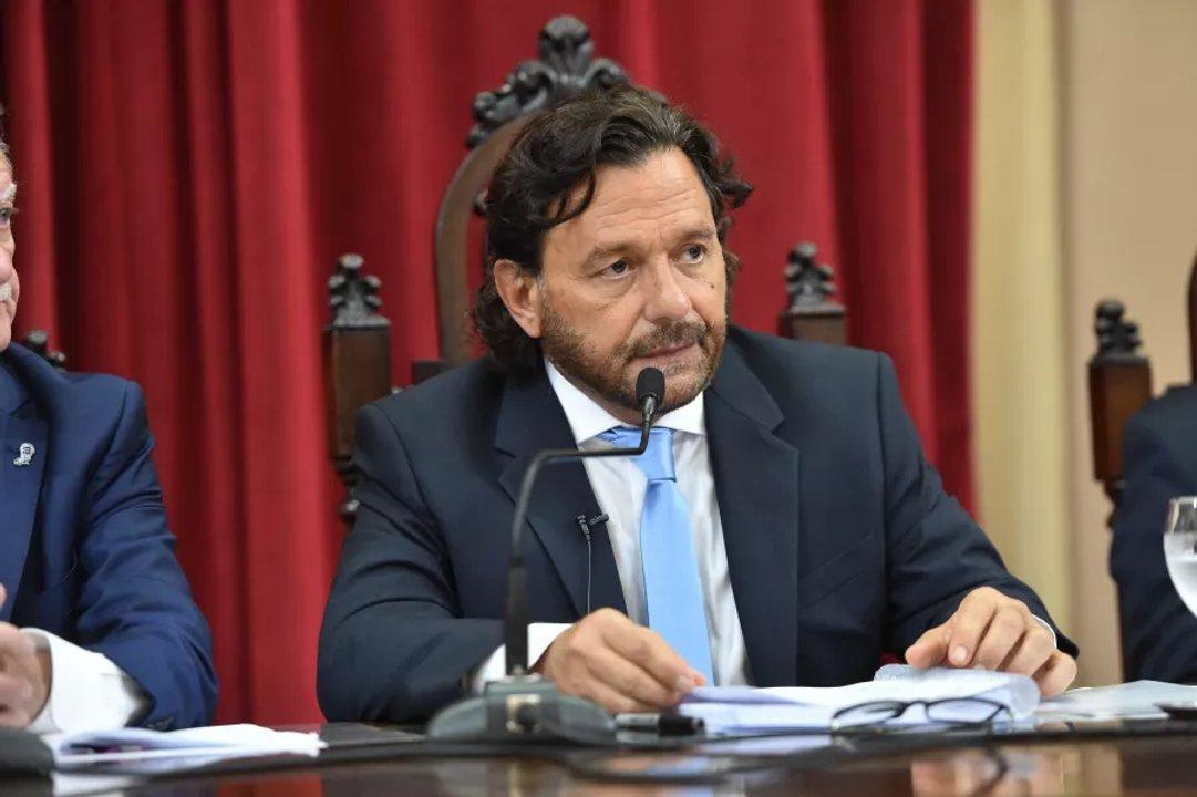 Gustavo Saacuteenz criticoacute el Presupuesto 2026- ldquoCon el deacuteficit cero no se comerdquo