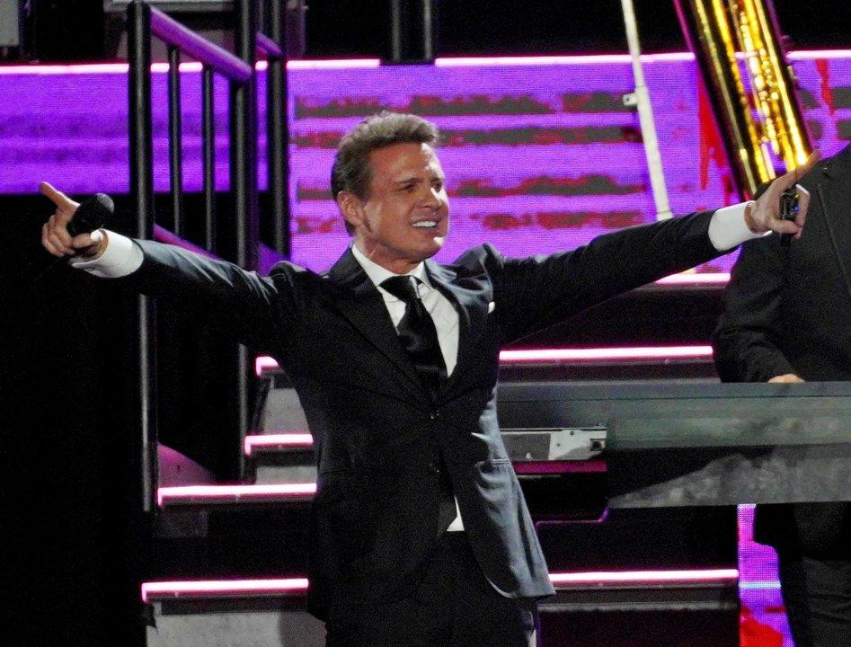 Ideal para Nochebuena y Navidad- los villancicos inolvidables de Luis Miguel