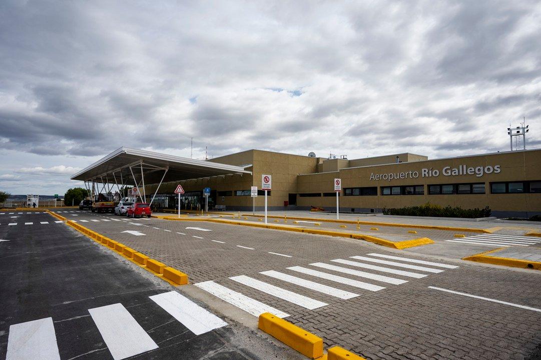 Reinicioacute sus opraciones el aeropuerto de Riacuteo Gallegos