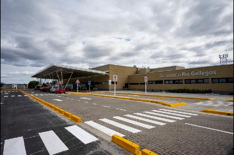 Reinicioacute sus opraciones el aeropuerto de Riacuteo Gallegos