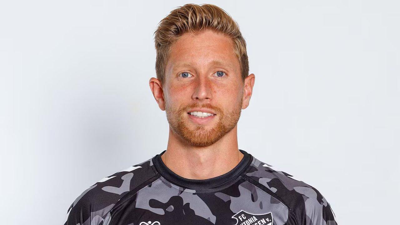 El fuacutetbol alemaacuten de luto- fallecioacute Sebastian Hertner