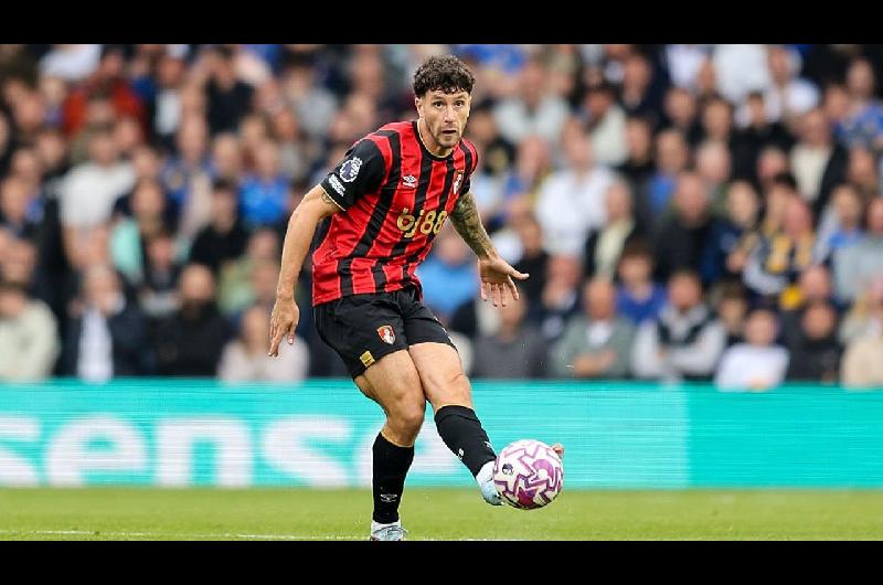 Marcos Senesi en carpeta de gigantes europeos de cara al 2026