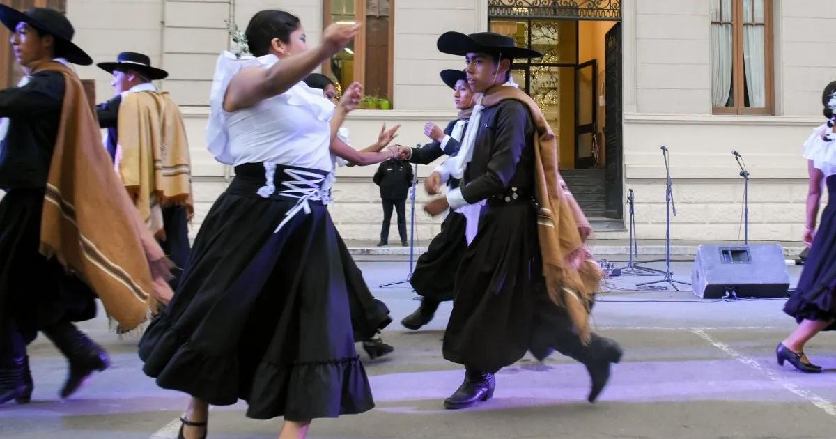 Agenda cultural en toda la provincia por las celebraciones de fin de antildeo 