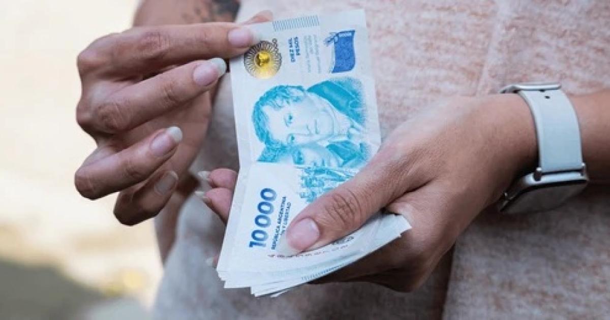 El Gobierno de Jujuy acredita la primera cuota del Bono a los estatales