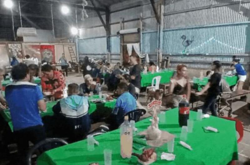 Emotiva cena de Navidad en la Vieja Estacioacuten de Trenes