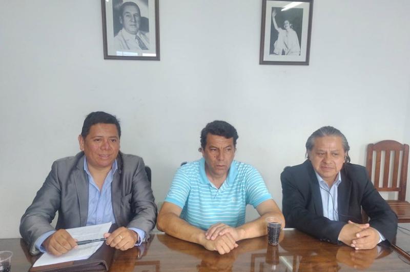 Militantes del PJ salieron en apoyo de diputados camporistas Soler e Isamendi