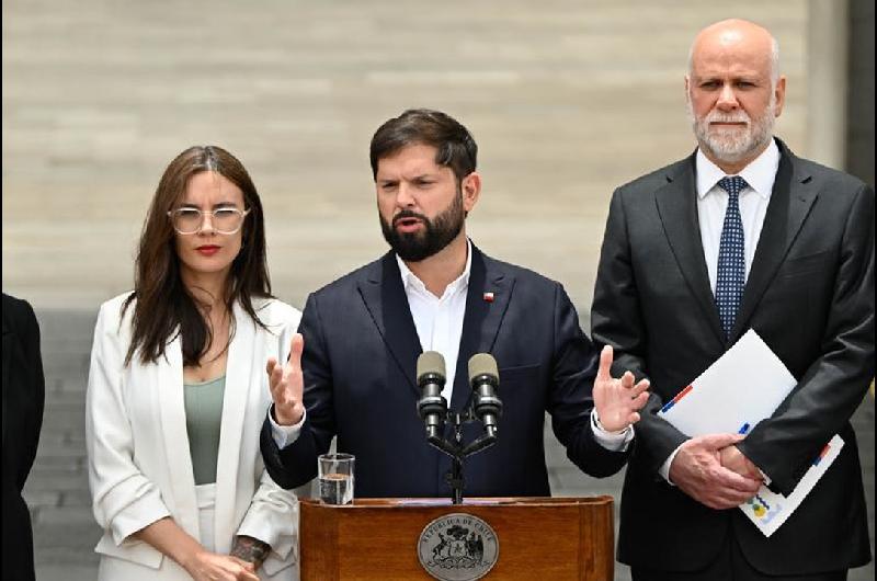 Chile preveacute ingresos extra por US 6000 millones anuales gracias al cobre y el litio