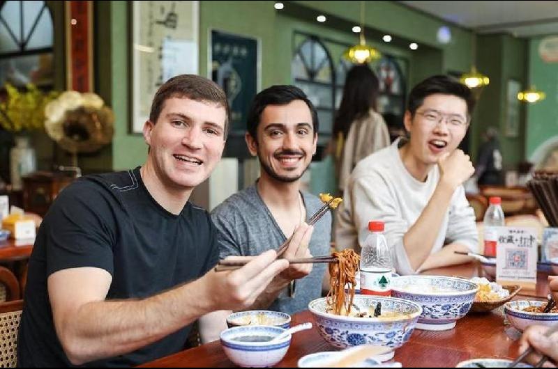 El crecimiento de Shanghai- el turismo crecioacute casi un 50 por ciento este antildeo