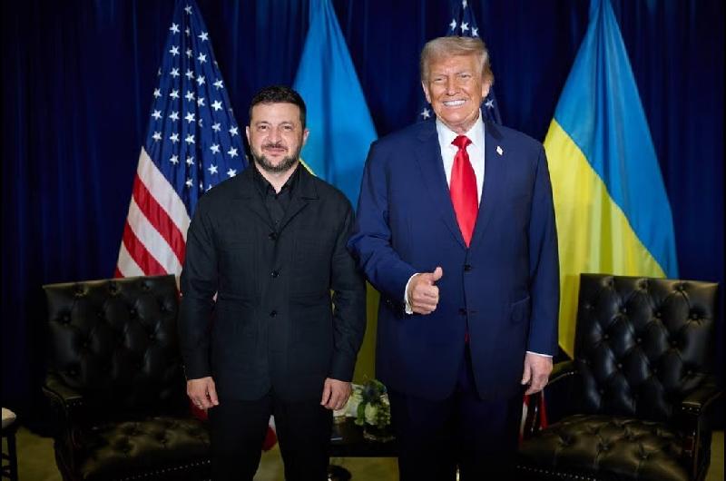 Zelensky y Trump se reuacutenen en Florida para intentar destrabar el plan de paz