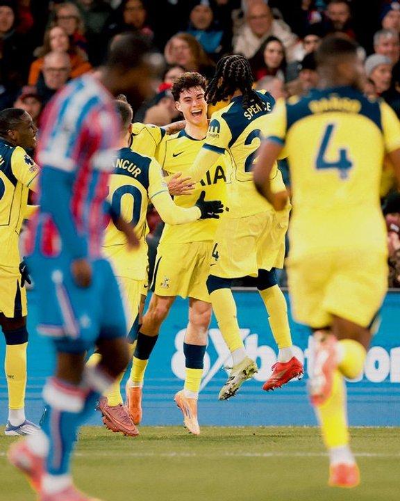 Sin el ldquoCutirdquo Romero Tottenham vencioacute al Crystal Palace por Premier League
