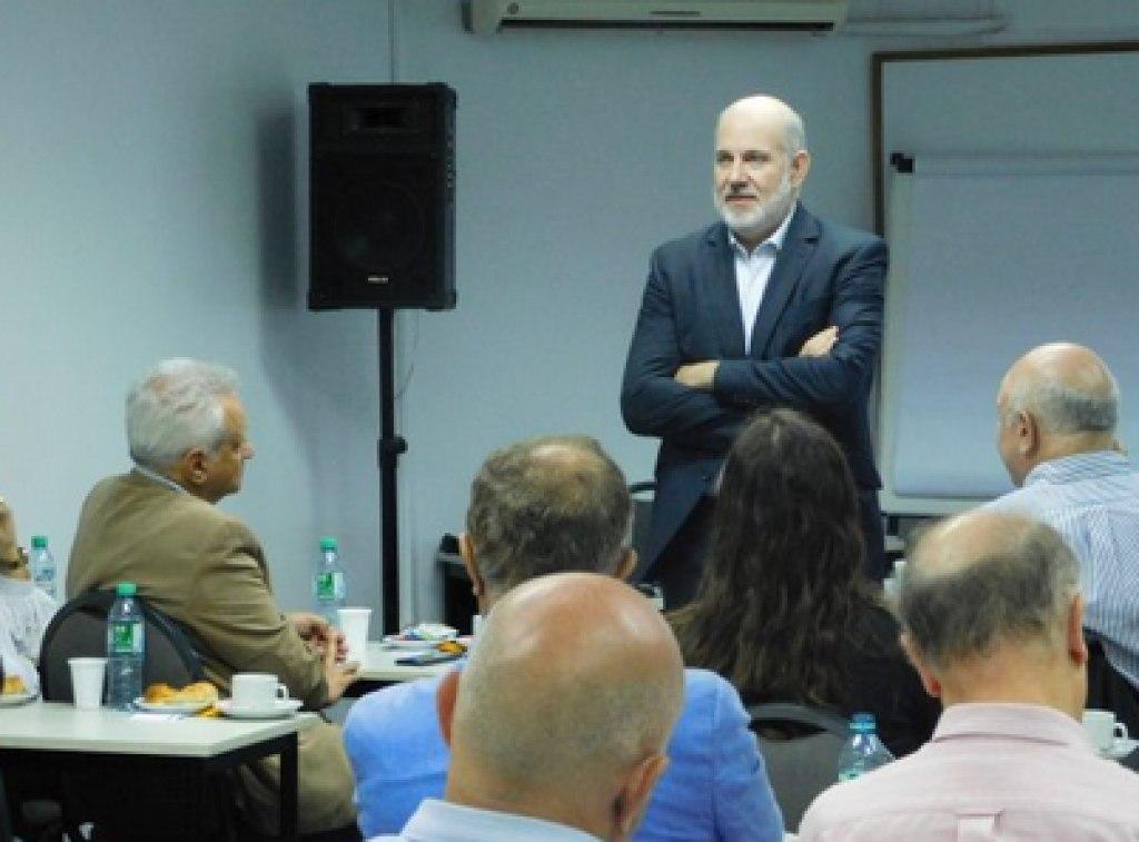 Para Secco el Gobierno ldquoestaacute en el sendero correctordquo pero todaviacutea quedan ldquodesafiacuteos pendientesrdquo