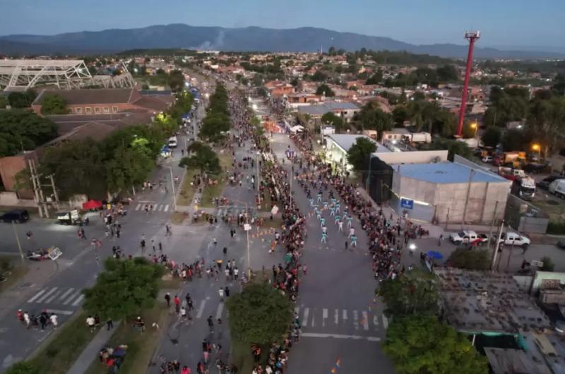  Municipalizacioacuten de Alto Comedero- Se trata de un tema que se puede discutir