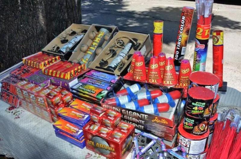 Estaacute prohibida la venta y uso de pirotecnia sonora en San Salvador de Jujuy