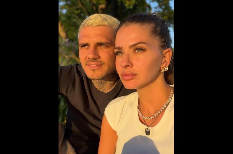 El incoacutemodo momento que pasaron la China Suaacuterez y Mauro Icardi en la vuelta a Turquiacutea