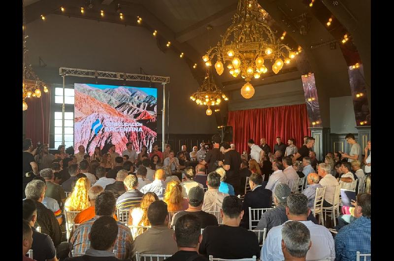 Gebel auacuten no es candidato pero ya suma apoyos- Consolidacioacuten Argentina