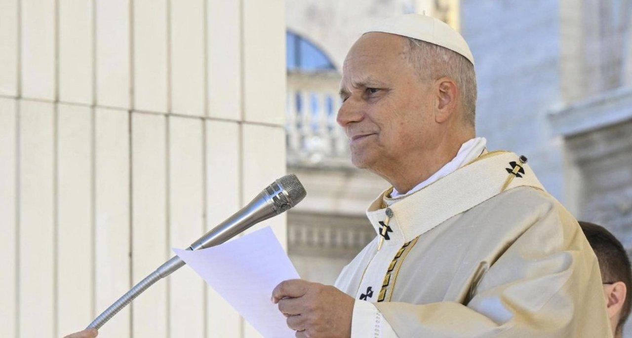 El papa Leoacuten XIV lamentoacute la ldquodevastacioacuten de la guerrardquo y tambieacuten recordoacute a Francisco