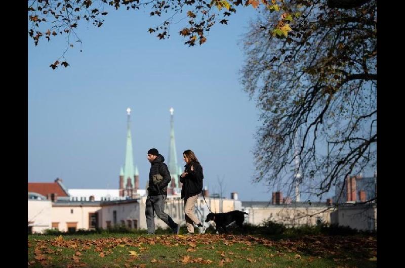 Casi el 90 por ciento de los hogares alemanes emplea trabajadores domeacutesticos de forma ilegal
