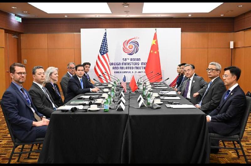 Marco Rubio dialogoacute con Arabia Saudita y Emiratos ante la criacutetica escalada en Yemen