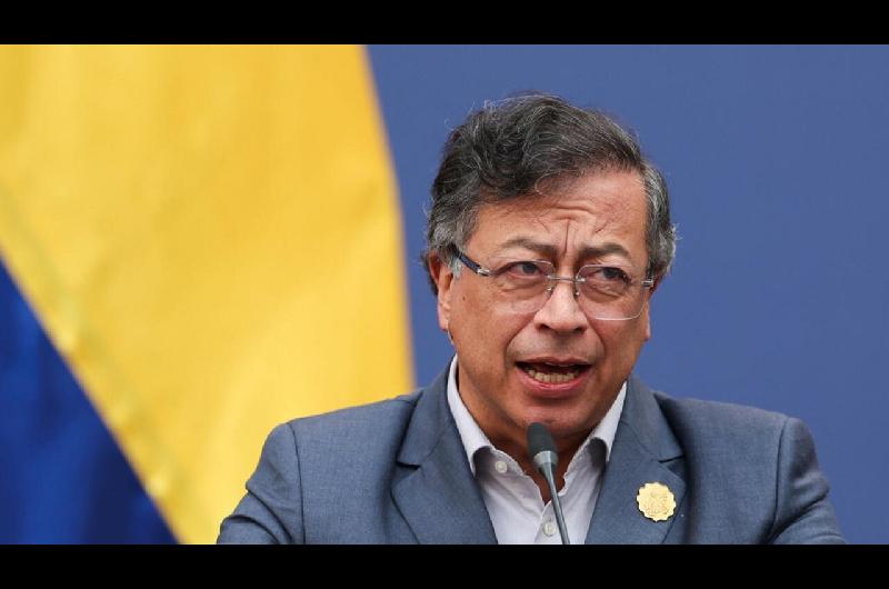 Petro denuncioacute que Estados Unidos bombardeoacute una faacutebrica en territorio venezolano