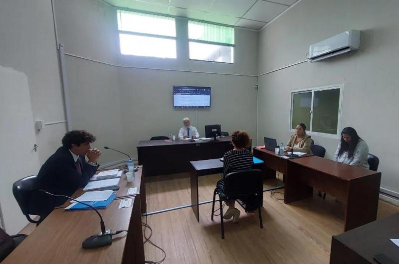 Condenada a 4 antildeos de prisioacuten por el intento de homicidio de su hermana