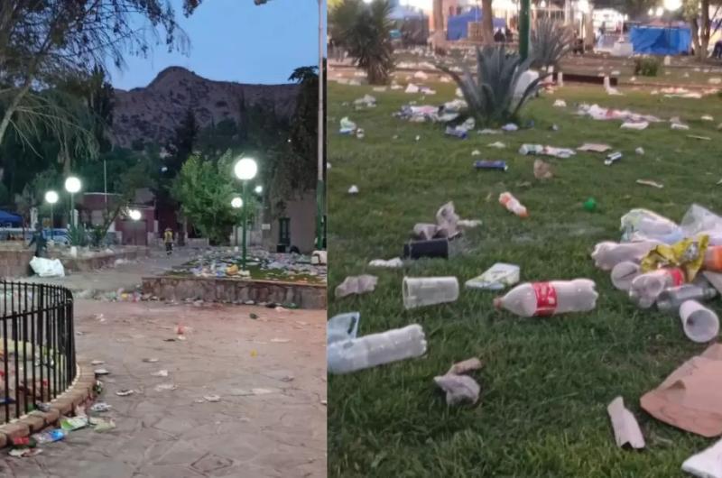 La plaza y calles llenas de basura el saldo de la Chaya de Mojones