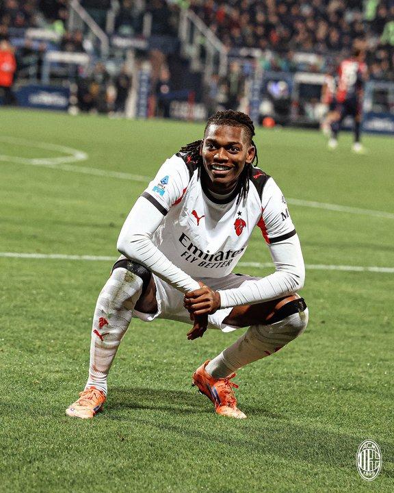 Nuevo liacuteder en Italia- El Milan ganoacute y trepoacute a la punta