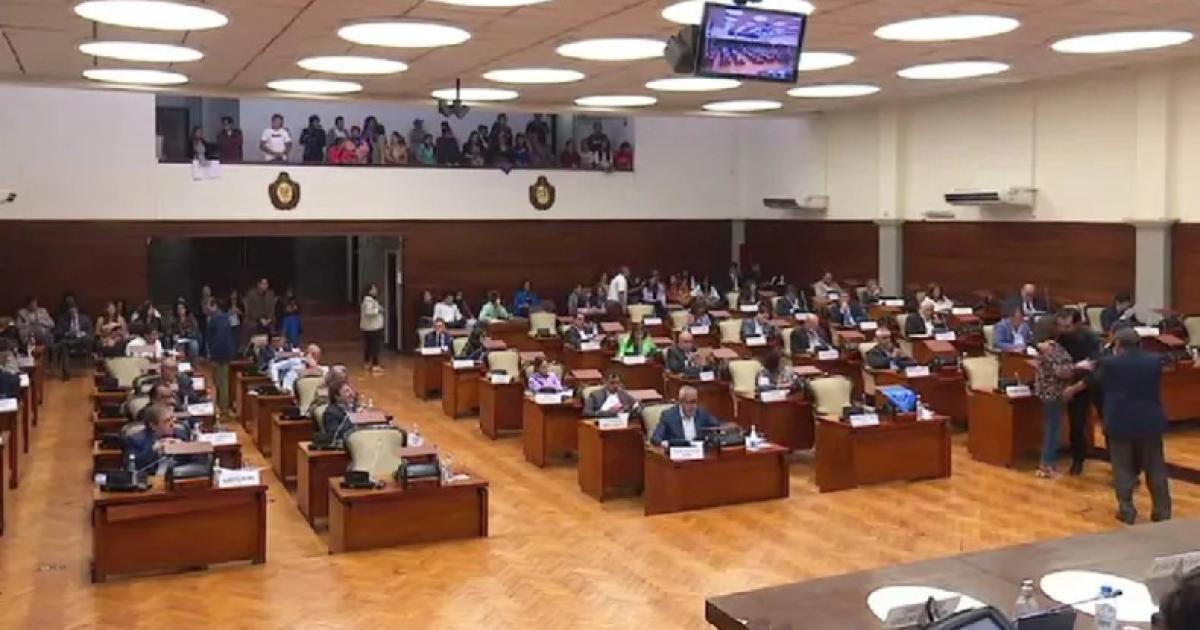 Intendentes esperan que entre marzo o abril se apruebe la ley 