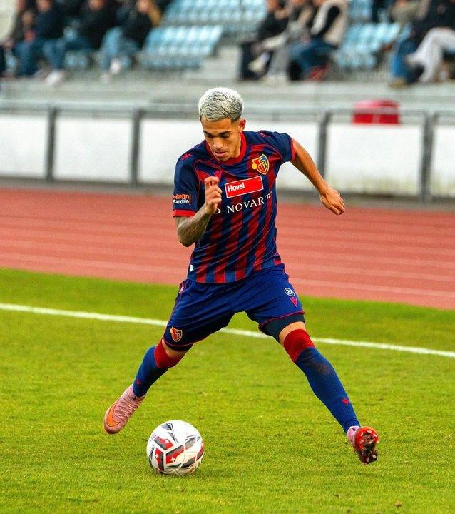 Se refuerza el campeoacuten- el jugador de Seleccioacuten argentina que llegoacute a Platense