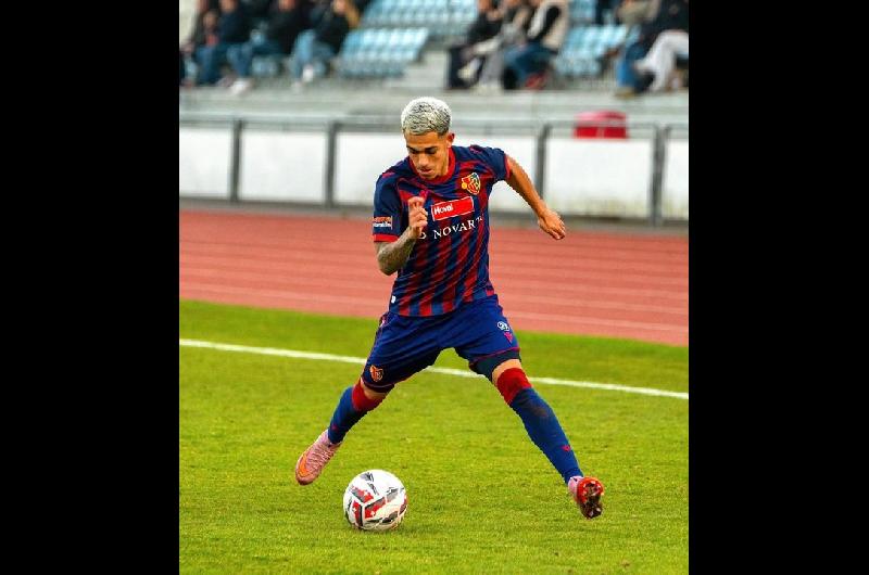 Se refuerza el campeoacuten- el jugador de Seleccioacuten argentina que llegoacute a Platense