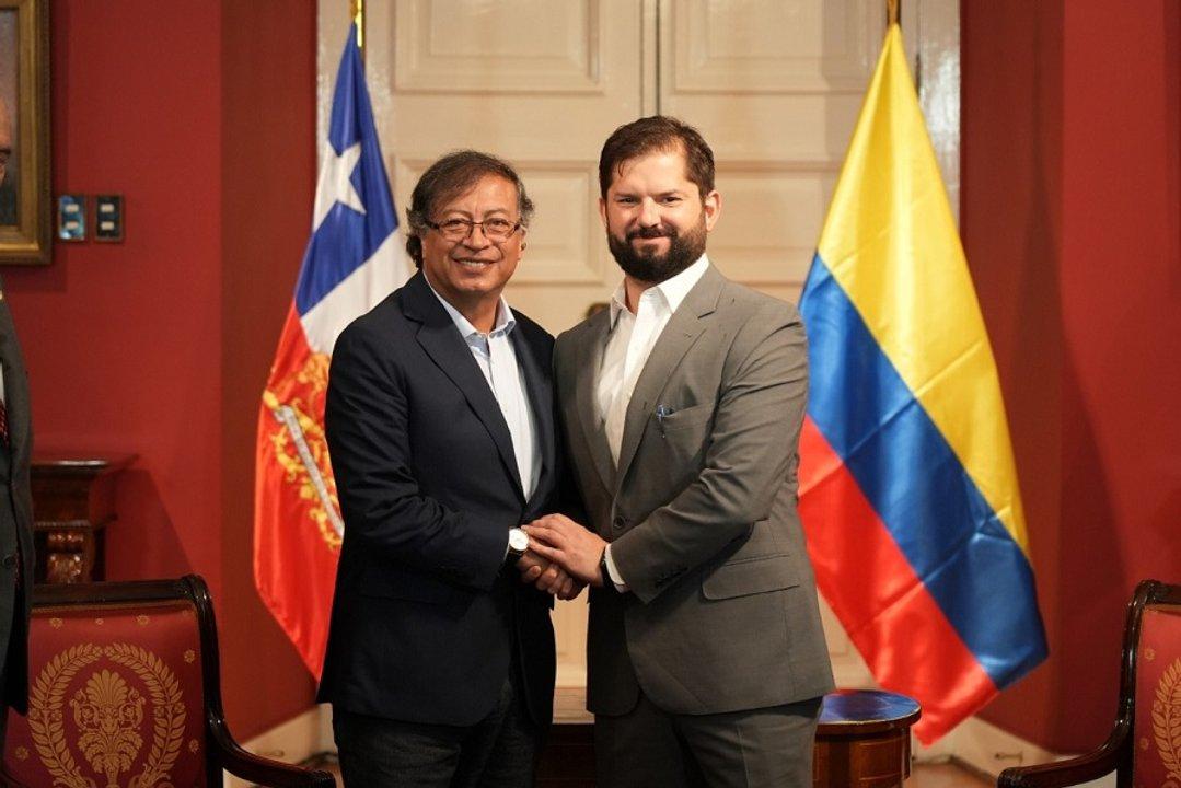 Chile y Colombia rechazan la intervencioacuten militar de EEUU y exigen paz en la regioacuten