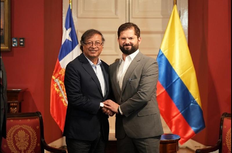 Chile y Colombia rechazan la intervencioacuten militar de EEUU y exigen paz en la regioacuten