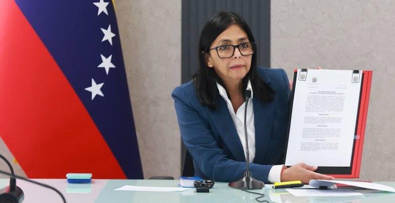 Tribunal Supremo de Venezuela ordena la jura de Delcy Rodriacuteguez