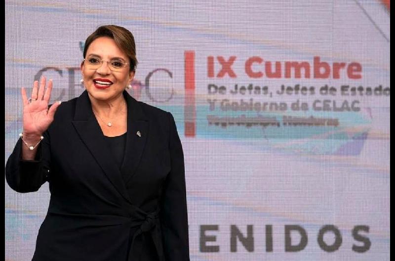 Xiomara Castro calificoacute de barbarie la captura de Maduro y denuncioacute injerencia de Trump en Honduras1